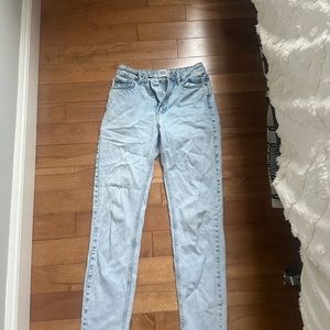 light wash bdg mom jean